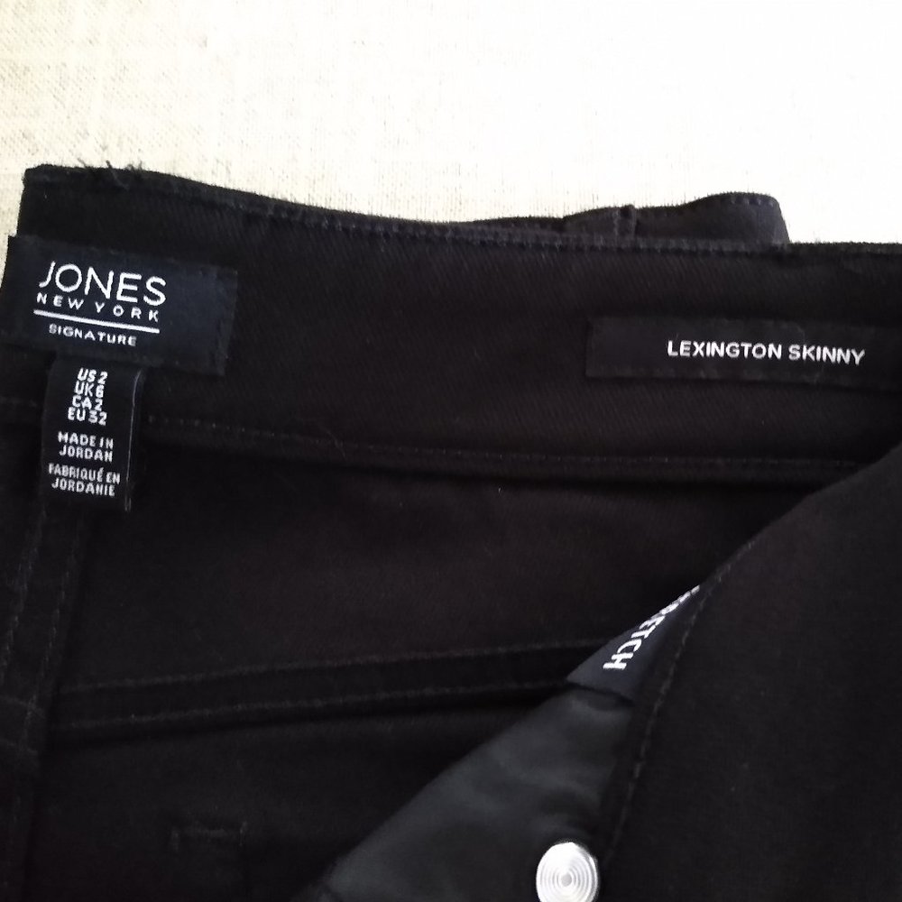 Jones New York Black Lexington Skinny Jean, Size 2